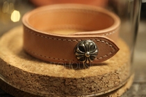  ITOHOUE original color Japanese vegetable tanned cowhide cross silver nail bracelet