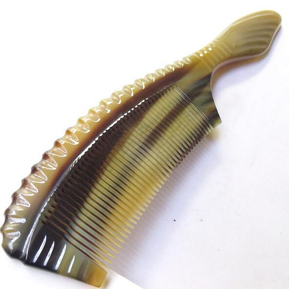 Famous Corner Artisan Old White Buffalo Horn Comb Handcrafted Engraving Sending Elders Straight Hair Slim Tooth Massage Comb