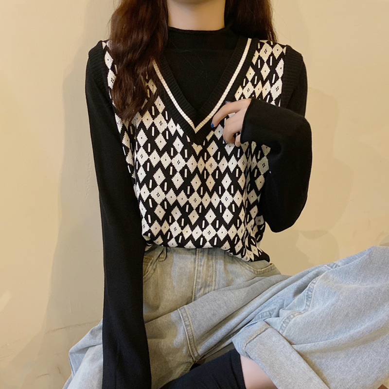 Sleeveless Knitted Vest for Women 2026 Spring and Autumn New Style Preppy Style Diamond Plaid Short Sweater Jacket Sleeveless Knitted Vest for Women 2026 Spring and Autumn New Style Preppy Style Diamond Plaid Short Sweater Jacket