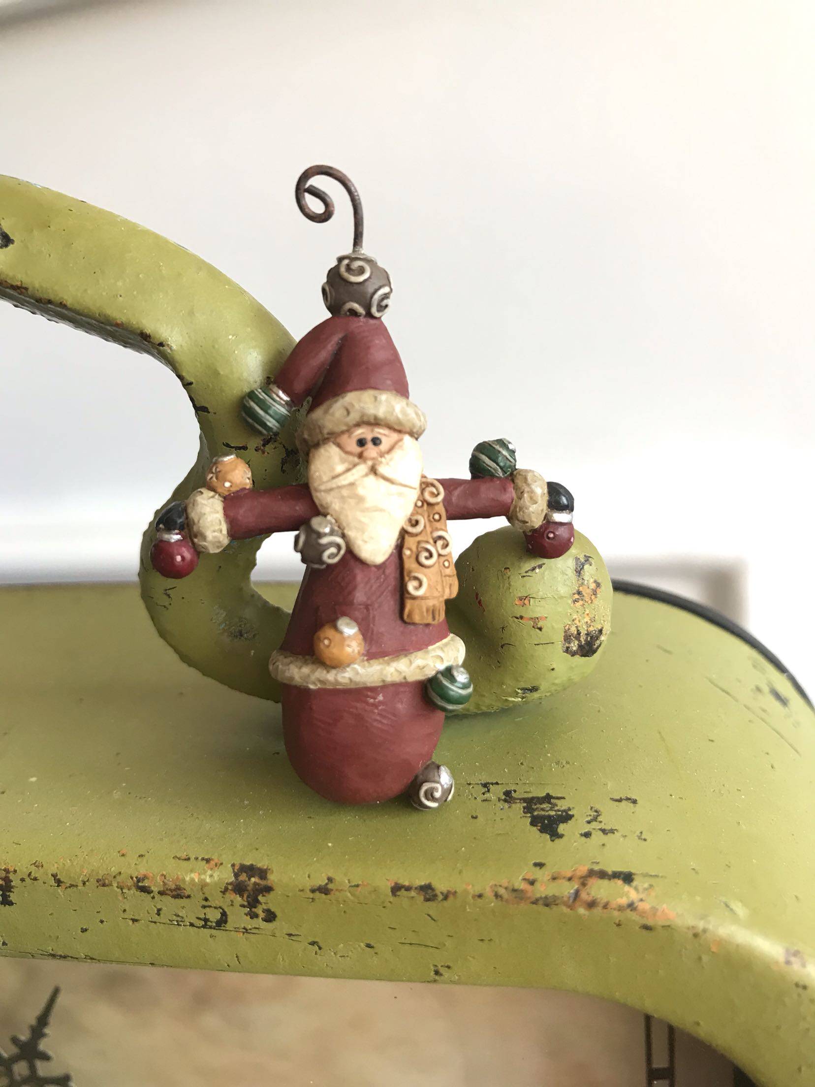 American Flea Market Naughty Back Hand Resin Soft Tauer Christmas Old Breast Needles