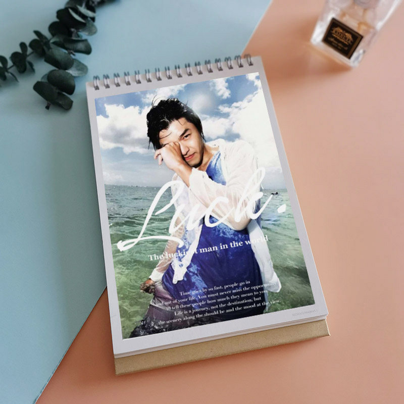 Hyun Bin peripheral desk calendar 2021 with the same poster photo desktop note decoration custom love crash landing calendar
