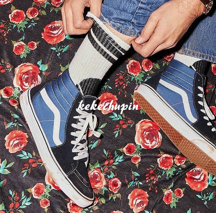 Spot Vans SK8 hi đôi giày cao cổ màu xanh hải quân đậm cổ điển đôi giày cao cổ nam nữ VN0D5INVY - Plimsolls