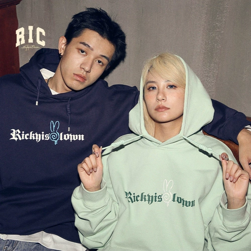 RIC Готическая толстовка с капюшоном Zhou Yiran в таком же тяжеловесном молодежном стиле, свободные длинные рукава