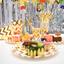 Disposable Tableware Plate Children Birthday Party Sweet Taster Arrangement Supplies Golden Themed Gathering Costume