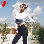 VIK Wei Ke mạng quần áo thể dục màu đỏ thể thao Áo thun nữ mùa thu đông chạy dài tay áo ngắn bó sát yoga ngắn
