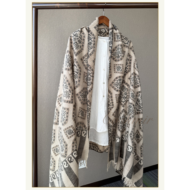 【Coshmir】Milk Tea Color Design Loop Velvet Plain Scarf - Kashmir Handmade Cashmere Scarf Shawl