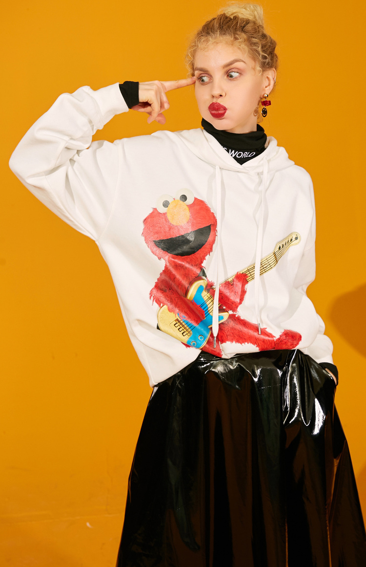 Sweatshirt femme SAC  POCHE FEERIQUE - Ref 3216002 Image 41