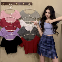 2021 new summer slim round neck short sleeve black T-shirt female Joker short model navel thin top ins tide
