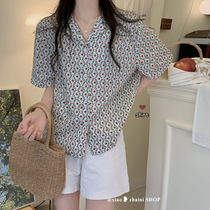 French Shatterflower Shirt Woman 2022 New Summer Lining Design Sensation Small Crowd to Loose Short Sleeve Blouses