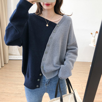 Long sleeve needle cardigan 2022 new Korean version irregular slanted button design Sensation Collision with a slimmer sweater