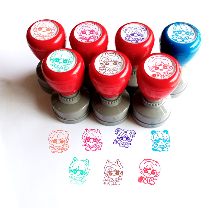 Star-era juvenile group Ma Jiaqi Ding Cheng Xin Song Yaxuan Cartoon Cute Cute Meng Sprouting the seal of the round seal is clear