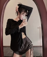 Черный лонгслив