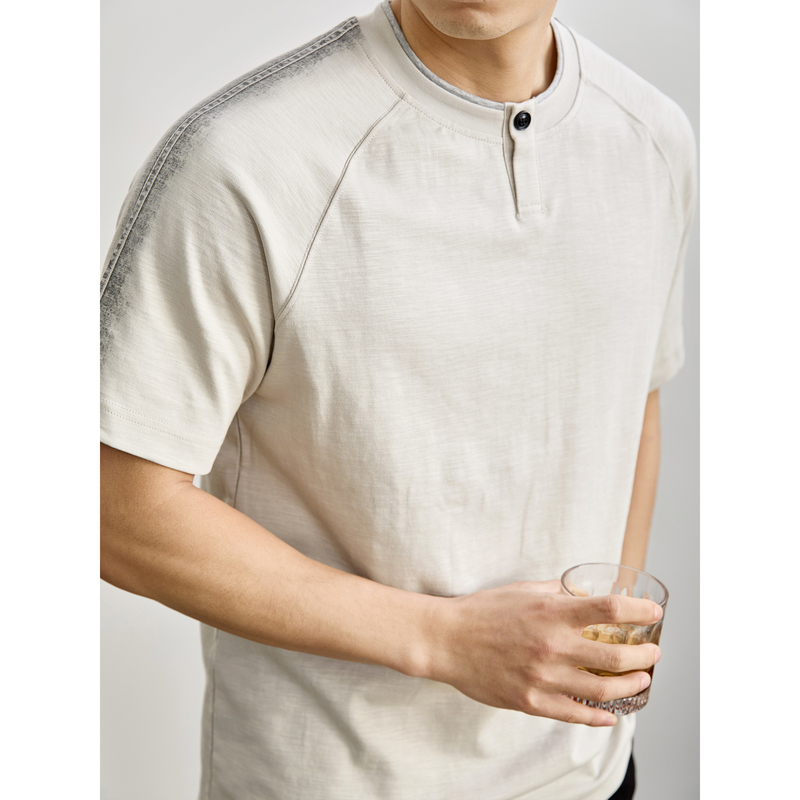 Luud Color-Blocked Raglan Sleeve Faux Two-Piece Double-Layer Collar Short-Sleeve Top for Men, Summer Single-Button Henry Collar Versatile T-Shirt
