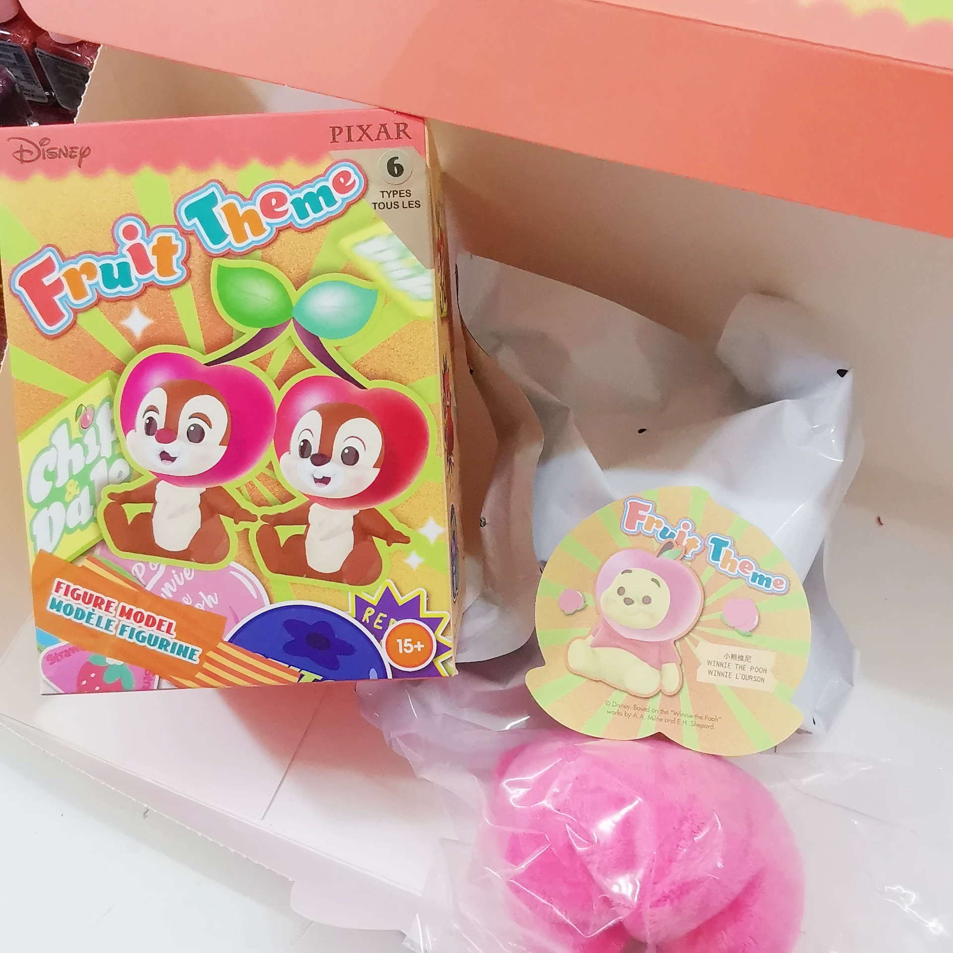 Miniso, Disney, minifigure, strawberry
