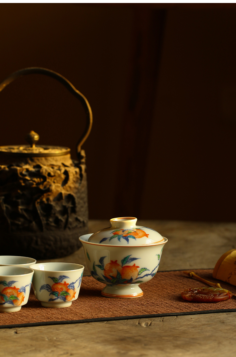 High - end checking hand - made ceramic story town tureen three blue and white color bucket pomegranate best tureen tureen