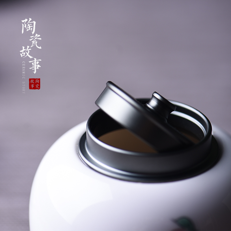 White porcelain ceramic story black tea, green tea tea caddy fixings alloy lid seal wake receives general storage tanks