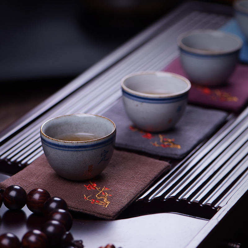 The Story of pottery and porcelain cup mat square cup holder pad insulation pad kung fu tea tea accessories tea zero package mail