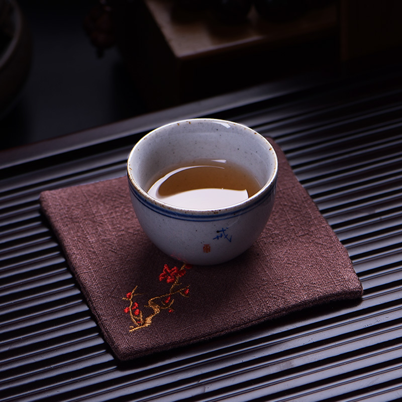 The Story of pottery and porcelain cup mat square cup holder pad insulation pad kung fu tea tea accessories tea zero package mail