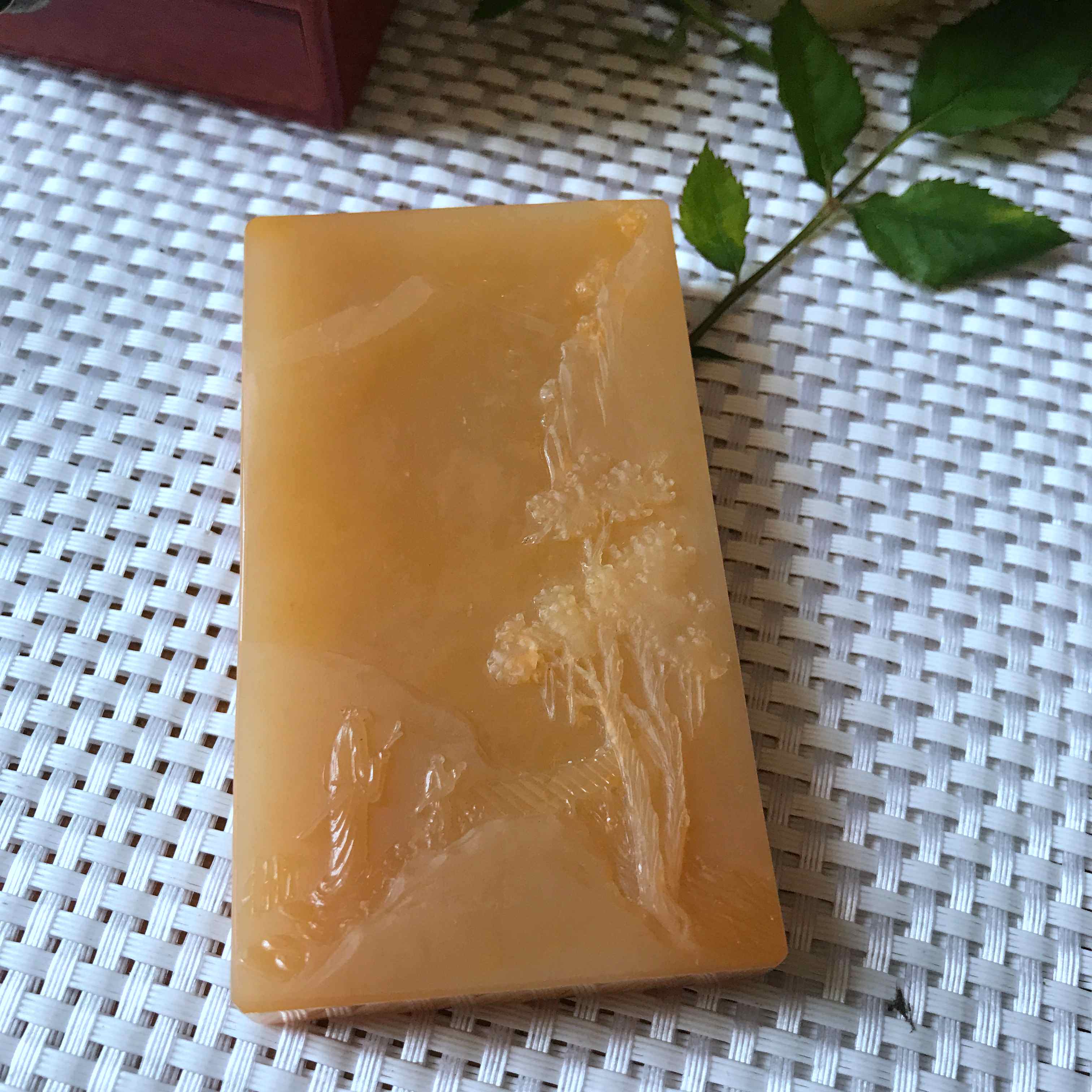 Yunnan Huanglong jade seed material hand play cards