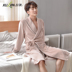 Đảo nhung áo choàng nam dày ấm phần dài áo choàng liền kề mùa đông và mùa đông nam mỏng bộ đồ ngủ nhung san hô áo ngủ đôi nam nữ Night Robe