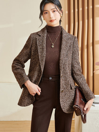 米思阳2023冬季新款轻奢质感西装外套混纺夹花羊毛呢子西服女3659