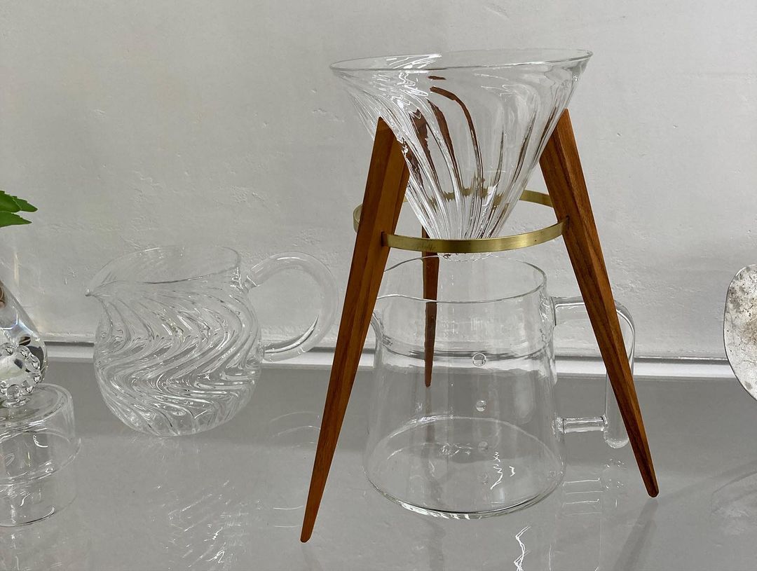 Japanese gas glass Writers Tanimura Heat Resistant Coffee Filter Cups Solid Wood Bracket Milk Pot Coffee Cans Share Pot