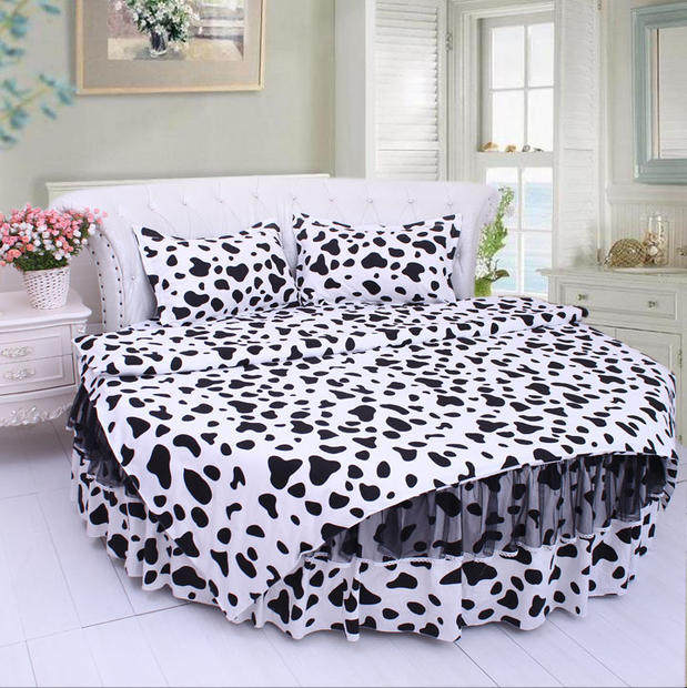 Night dance Leaning Round Bed bed Bed Goods Round Bed Four Pieces Full Pure Cotton Round Quilt Cover 4 Pieces Black And White Spots