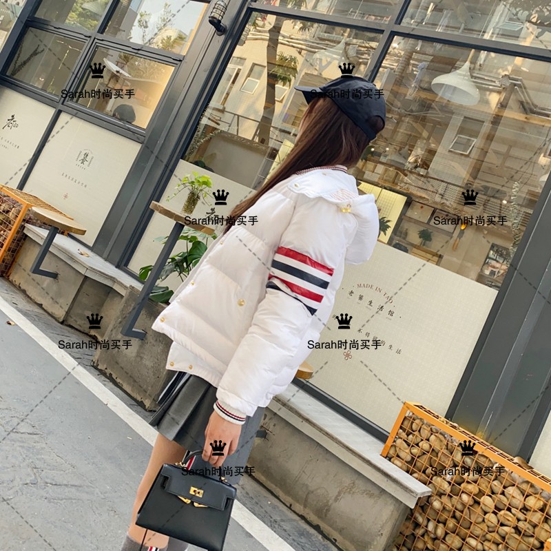  Thom Browne 20 Winter TB Four-way bar baseball collar with cap down jacket for men and women in the same jacket