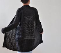 (Black pattern weaving workshop)Cute long female sweater Lace cardigan sweater stick needle electronic text illustration