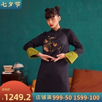 (Mustard original)Yat state Chinese style Chinese stand-up collar retro printing design improved cheongsam dress female