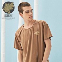 Broken cloud - shattered cloud - shaped design of shallow shape design round shoulder T - shirt