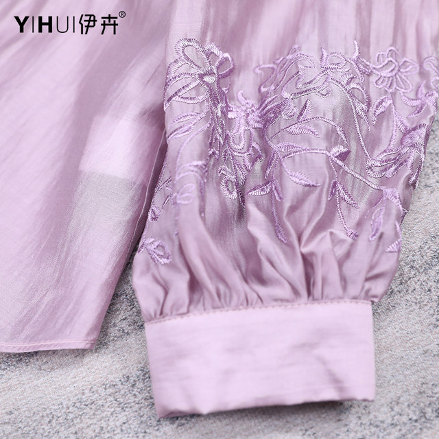 European goods embroidered satin shirt women's loose and thin temperament lantern sleeve top design sense of foreign style age-reducing shirt spring