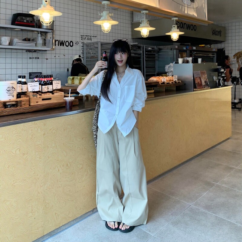High-End Sports Suit for Women in Autumn, Loose-Fitting Slimming Long-Sleeved White Shirt Top, Wide-Leg Pants, Casual Two-Piece Set High-End Sports Suit for Women in Autumn, Loose-Fitting Slimming Long-Sleeved White Shirt Top, Wide-Leg Pants, Casual Two-Piece Set