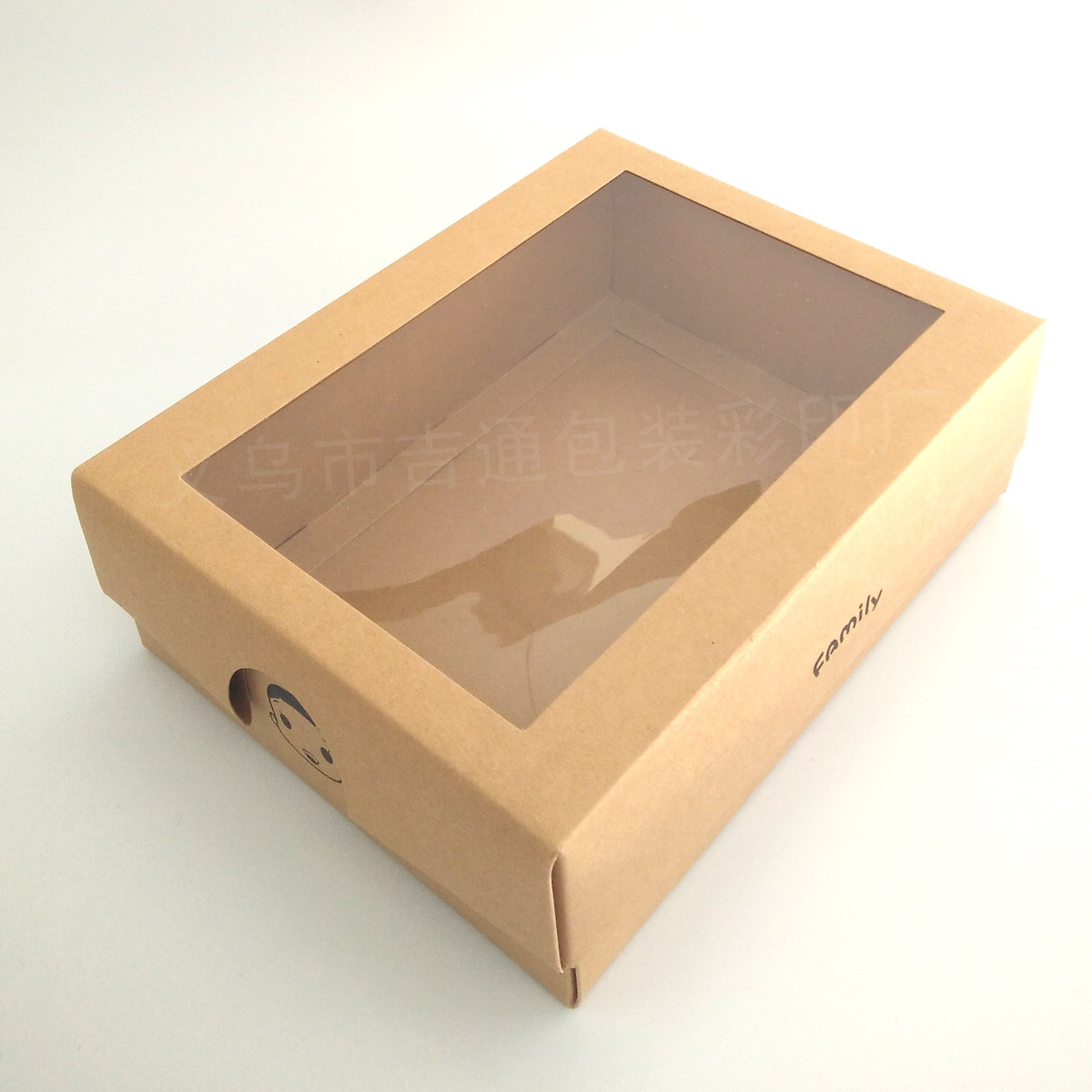 Large and small children's clothing heating underwear kraft paper box custom corrugated kraft paper box packaging box gift box custom