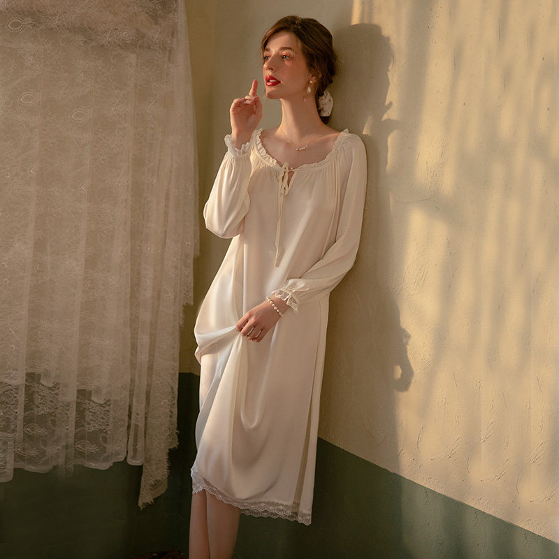 Nightdress women's summer ice silk lace long section sweet pure desire wind large size loose pajamas women's spring and autumn 2023 new style