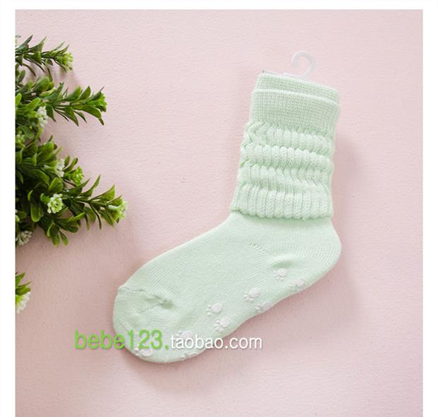 Trẻ em vớ cotton mùa xuân và mùa thu và mùa đông bé trai và bé gái vớ cotton 1-3-5-7-9-12 tuổi trong vớ trẻ em lớn quần vớ