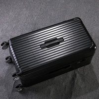 Утолщенная царапина-молния