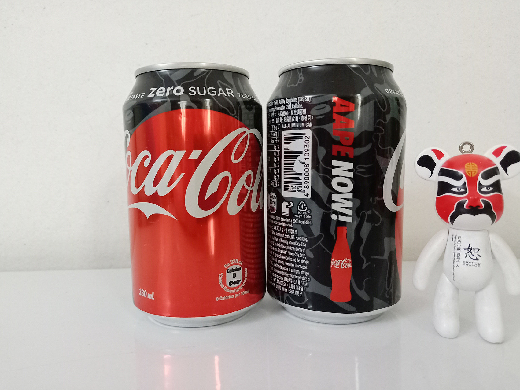 Coca-Cola Collection 2017 Hong Kong Zero AAPE Co-name Tank AApe Tide Co-name Vacuum Can