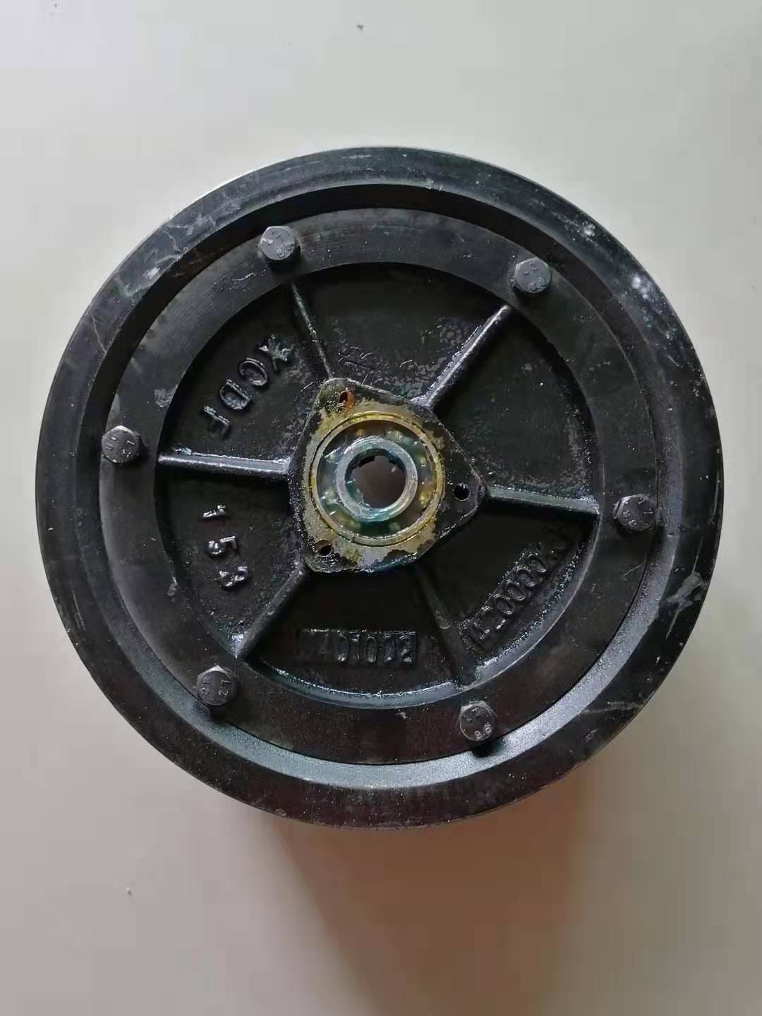 Wuzheng original parts: tricycle, four-speed, five-speed, sixth-speed, eighth-gear, nine-speed clutch assembly, nine-reed clutch