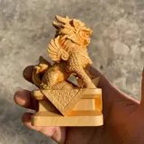 Yaipai Woodcarva маленький орнамент Fortune Kirin. Пара подарочных домашних украшений сплетни животного мастерства Kirin