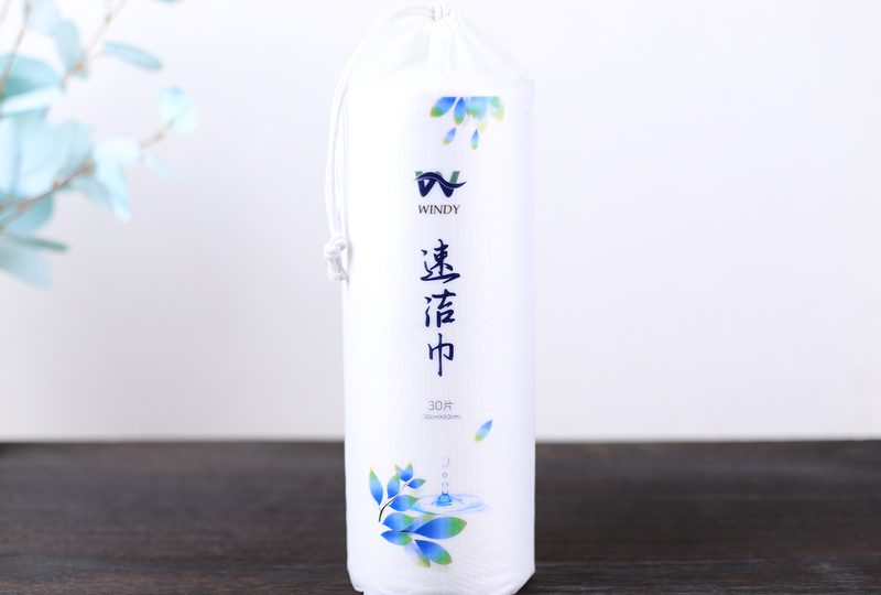 Solid White Thickened and Enlarged Roll-Type Multi-Purpose Household Quick-Clean Wipes, Kitchen Towels, 3 Rolls, Shipped Within 72 Hours