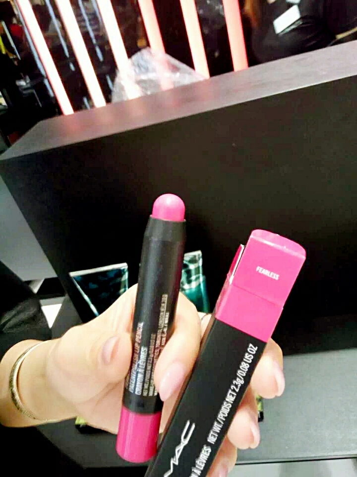 生生妈在香港 MAC魅可Lip Pencil 新造型唇膏唇线笔12色