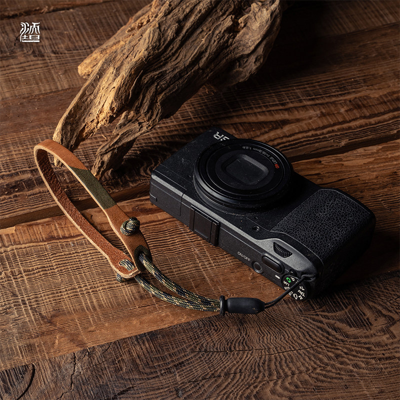 Wotancraft/Wotan Vintage Vegetable-Tanned Leather Portable Camera Strap Wristband Compatible with Ricoh Gr4 Gr3X