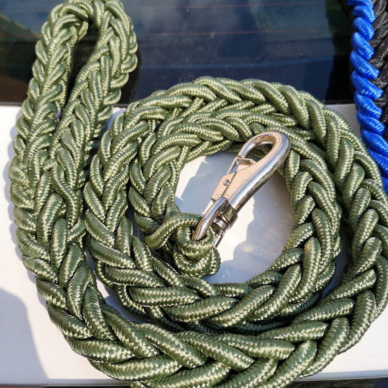 Factory direct sales dog chain 8 strand rope traction belt bull head hook medium and large dog with dog chain Tibetan Mastiff golden retriever