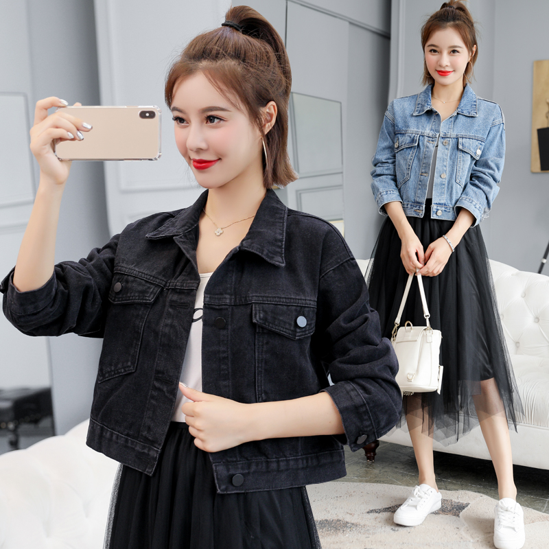 2021 spring and Autumn women's new net red Hong Kong flavor denim jacket women's short loose Korean casual jacket top tide