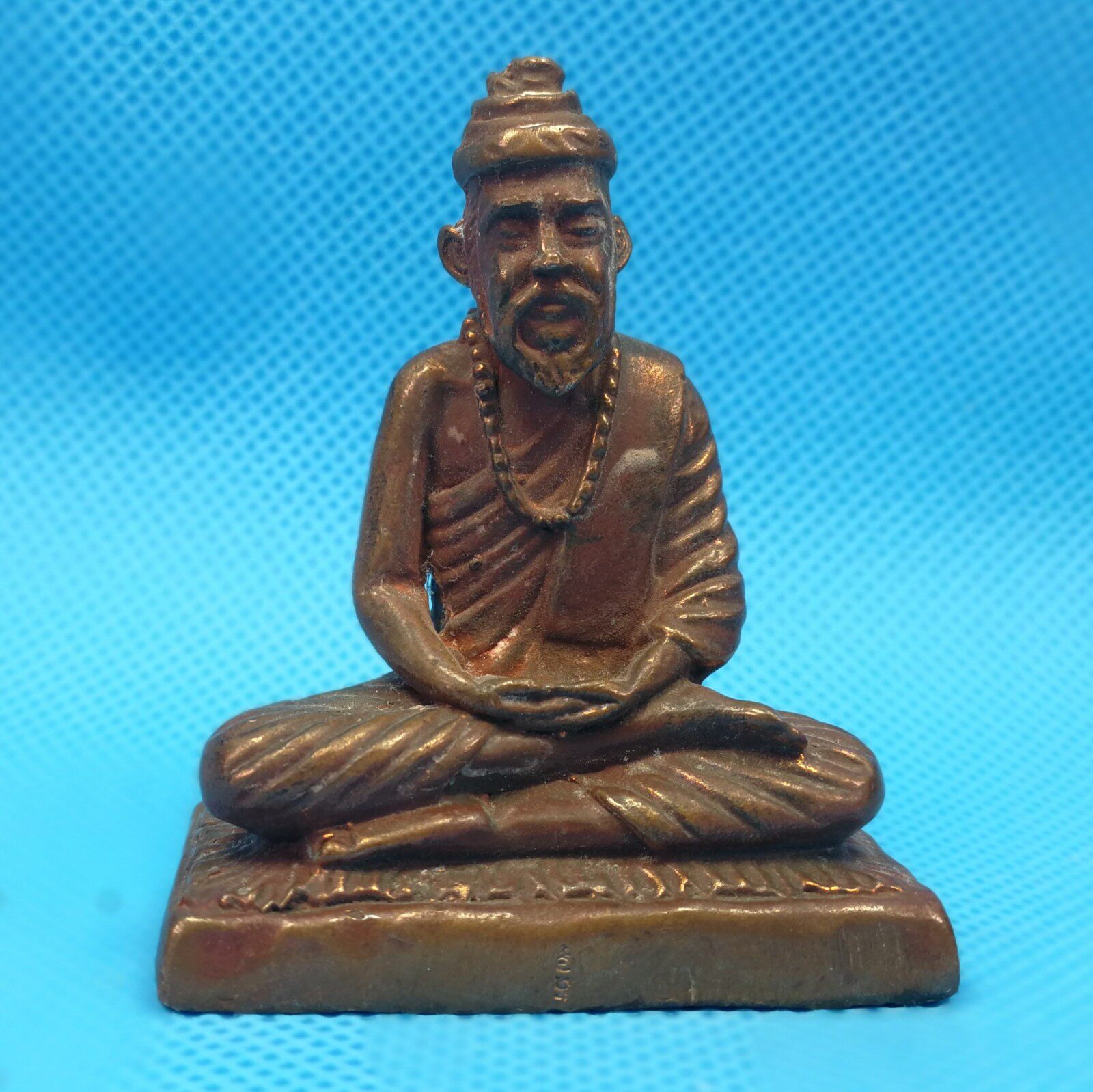 Thai Buddha brand authentic Longpa Dam Buddha Calendar 2544 small model worship type Lu Shi Thai straight hair