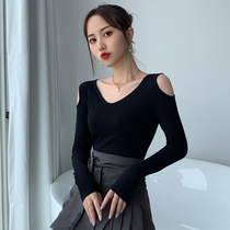 Off-shoulder v-neck base shirt womens long-sleeved Korean slim fit inside t-shirt net red autumn and winter top summer 2020 new trend