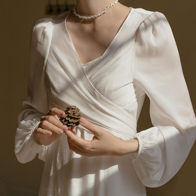 22 summer New irregular cardigan with a super-fairy-style retro-style comeback with a little crowdsourced and gentle temperament sunscreen