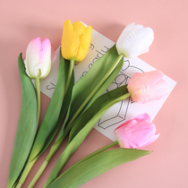 ins upscale hand feel moisturizing simulation tulip bouquet high-grade feeling fake flower pendulum pieces living-room table decoration furnishing