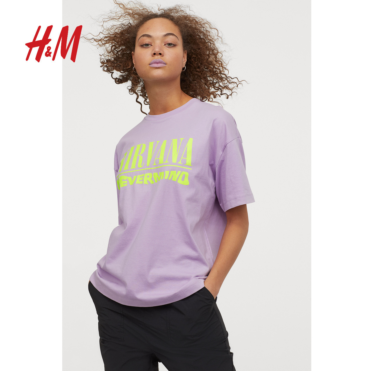 Трикотажная футболка hm. Футболки hm для девочек. Футболка h m женская. Футболка h m. H&m футболка.